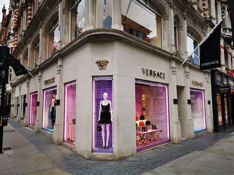 versus versace shop birmingham|versace london closing times.